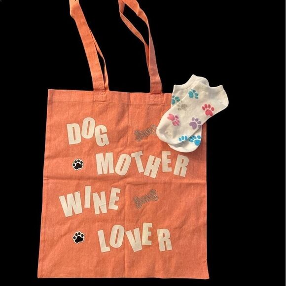Dog mom wine lover bag NEW + socks - Picture 1 of 4